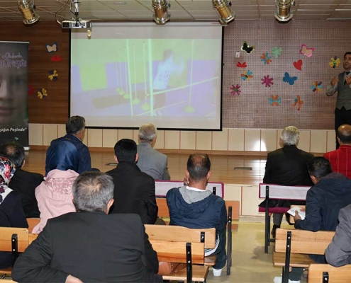 Kars Gazi Ahmet Muhtar Paşa İlkokulu - Okulumda Günışığı Projesi 2018