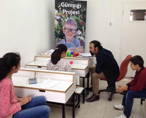 Gönül Turgut Bireysel Eğitim Danışmanlığı "Günışığı Projesi" ile Kayseri, Emel Tarman Görme Engelliler Okulu'nda. 2018