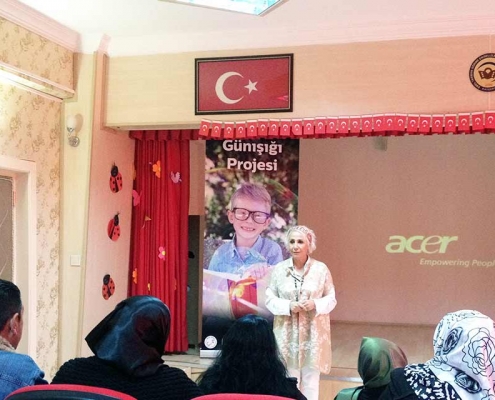 Gönül Turgut Bireysel Eğitim Danışmanlığı "Günışığı Projesi" ile Kayseri, Emel Tarman Görme Engelliler Okulu'nda. 2018